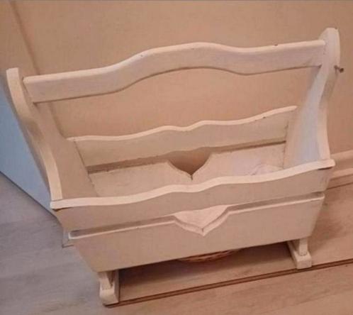 Vintage Lectuurbak / Krantenbak Wit, Huis en Inrichting, Woonaccessoires | Krantenbakken en Lectuurbakken, Gebruikt, Ophalen