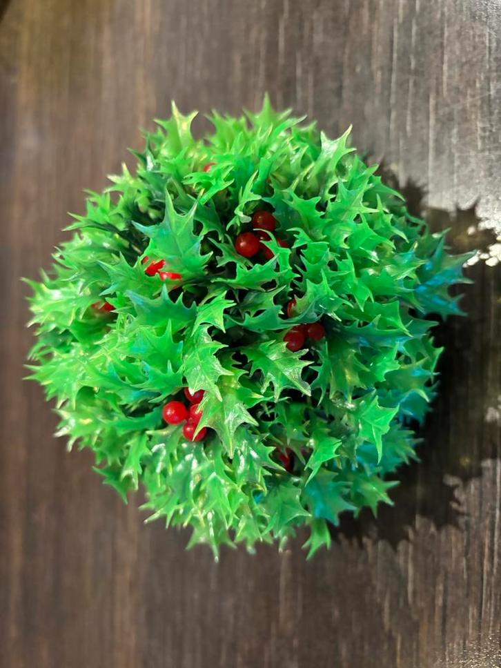 Biorb aquarium groene plant ornament met rode bessen, Dieren en Toebehoren, Vissen | Aquaria en Toebehoren, Zo goed als nieuw