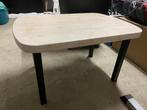 Nieuwe bijzettafel van Larix met zwarte metalen poten, Nieuw, 75 cm of meer, Ovaal, Hout