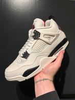 Air Jordan 4 Retro - Flight Club 44.5, Ophalen, Nieuw, Wit, Sneakers of Gympen
