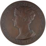 Jac.J. van Goor - Plaquette, 1930 : Koningin Wilhelmina, Antiek en Kunst, Kunst | Beelden en Houtsnijwerken, Verzenden