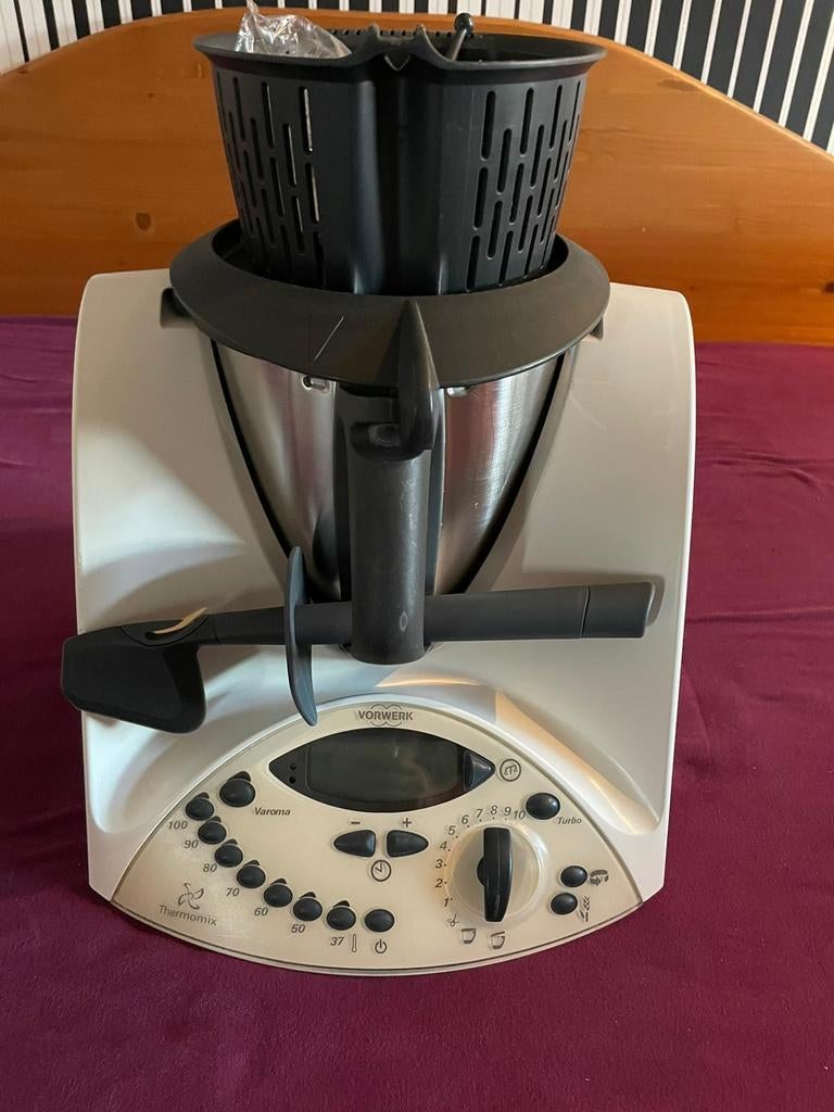 Vorwerk Thermomix tm31, Witgoed en Apparatuur, Keukenmixers, 2 tot 3 liter, Ophalen of Verzenden, Gebruikt, 3 snelheden of meer