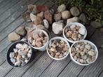 GRATIS keien en grote stenen, mag met of zonder emmertjes, Tuin en Terras, Grind, Keien en Split, Ophalen, Gebruikt, Overige materialen