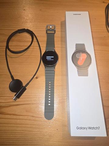 Nieuwe Samsung Watch (doos geopend) beschikbaar voor biedingen