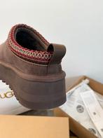 Uggs Pantoffels - Maat 36, Kleding | Dames, Schoenen, Ophalen of Verzenden, Zo goed als nieuw, Bruin, Pantoffels of Sloffen