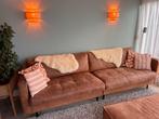 Stoere cognac 4-zits bank suedelook van Be Pure, Huis en Inrichting, Banken | Bankstellen, Ophalen, 250 tot 300 cm, Gebruikt, 75 tot 100 cm