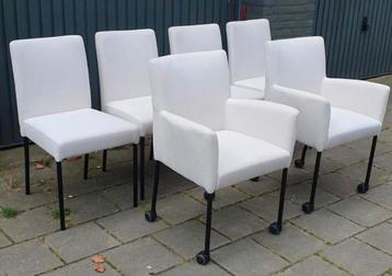 6 Design eetkamerstoelen Montél Blond wit stof wielen beschikbaar voor biedingen