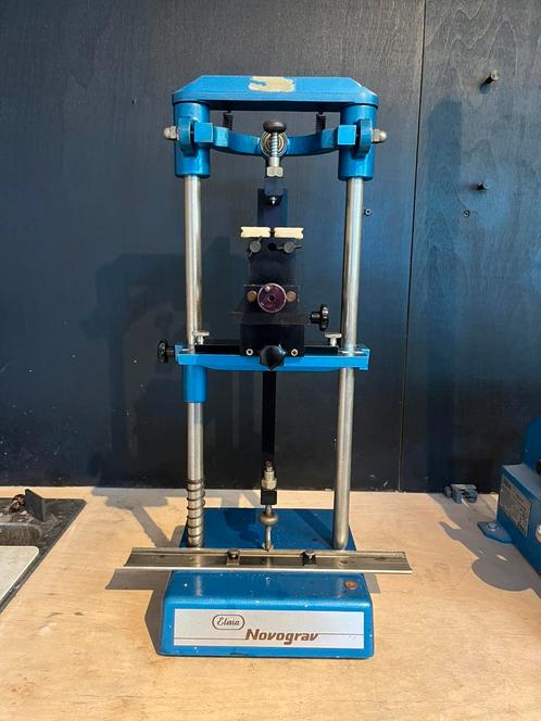 Graveermachine Elma Novograv vlakgraveren, Doe-het-zelf en Verbouw, Gereedschap | Freesmachines, Gebruikt, Ophalen