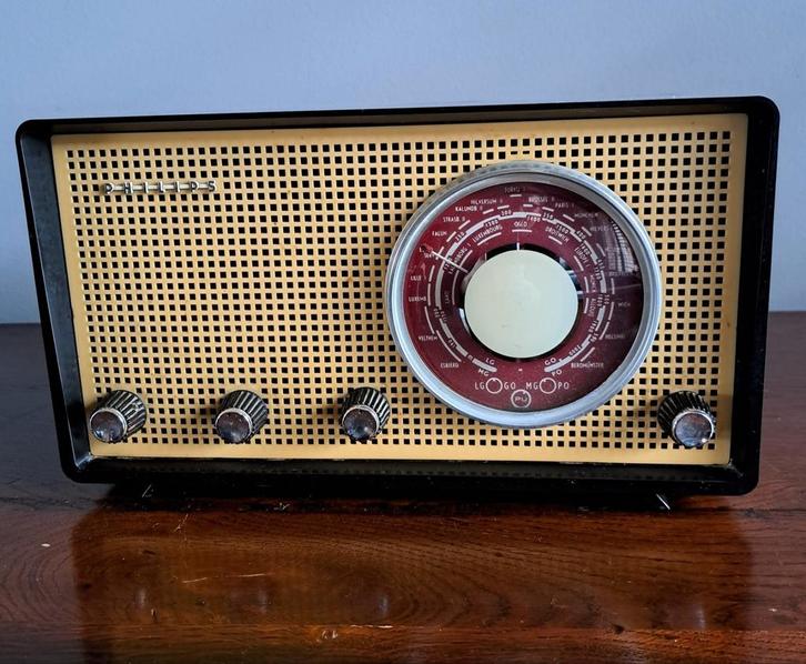 Philips Bakeliet Radio Vintage, Antiek en Kunst, Antiek | Tv's en Audio, Ophalen of Verzenden