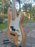 Elektrische basgitaar van het Precission Bass, Muziek en Instrumenten, Snaarinstrumenten | Gitaren | Bas, Ophalen, Gebruikt, Elektrisch