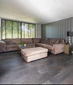 Nette royale lounge bank mey hocker.  “ Eric Kuster Style”, Ophalen, Zo goed als nieuw