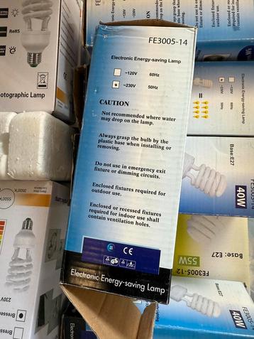 Energiezuinige Lampen Set E27 - Fotografie/Verlichting beschikbaar voor biedingen