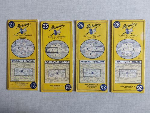 Oude MICHELIN Wegenkaarten jaren '50 '60 '70 Kleur geel, Boeken, Atlassen en Landkaarten, Gelezen, Landkaart, 1800 tot 2000, Ophalen of Verzenden