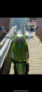Vespa sprint 2017 (schade voorzijde) bieden, Ophalen of Verzenden, Zo goed als nieuw