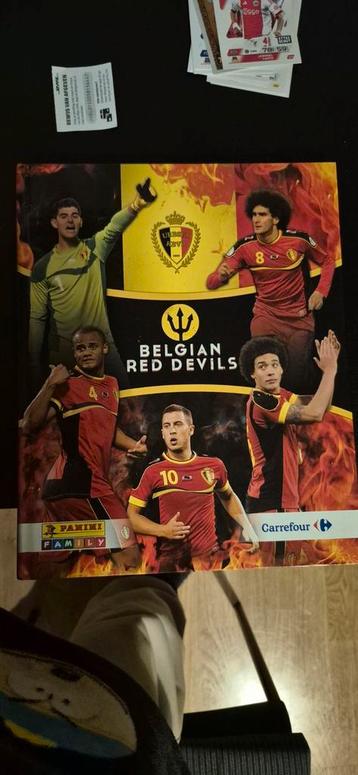 3 Panini Red Devils Hardcover Boeken beschikbaar voor biedingen