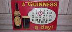 Guinness reclamebord in reliëf - kalender, Verzamelen, Biermerken, Ophalen of Verzenden, Nieuw, Reclamebord, Plaat of Schild, Overige merken