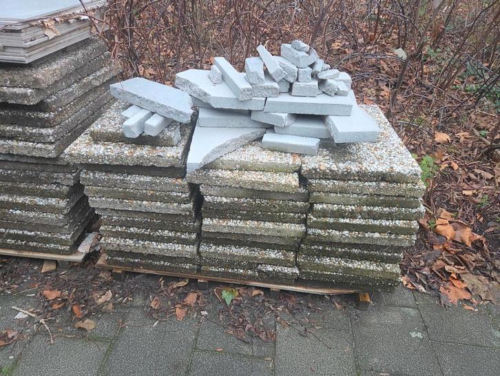 Gratis Grindtegels, Tuin en Terras, Tegels en Klinkers, Gebruikt, Terrastegels, Grind, Ophalen