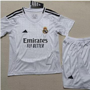 Real Madrid tenues beschikbaar voor biedingen