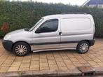 Peugeot partner bestel  turbo doet het niet ! Loop of sloop, Auto's, Bestelauto's, Voorwielaandrijving, 4 cilinders, Origineel Nederlands