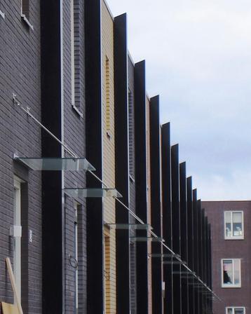 VOORDEURLUIFELS/DEURLUIFELS bel, app of maak. beschikbaar voor biedingen