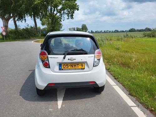 Chevrolet Spark 1.0 Bifuel 2010 Wit, Auto's, Chevrolet, Particulier, Spark, Benzine, B, Hatchback, Handgeschakeld, Origineel Nederlands