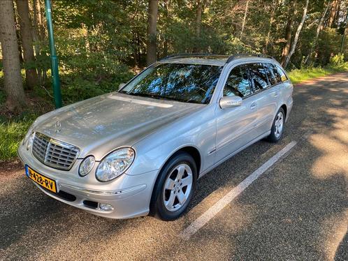 Mercedes E240, Auto's, Mercedes-Benz, Particulier, Overige modellen, ABS, Airbags, Airconditioning, Centrale vergrendeling, Climate control