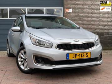 Kia Cee'd 1.0 T-GDi First Edition|Navi