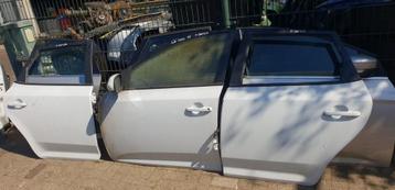 KIA SEED PORTIEREN LV+LA  EERSTE MODEL beschikbaar voor biedingen