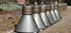 6 prachtige origineel zwaar metalen industrie hanglampen, Antiek en Kunst, Curiosa en Brocante, Ophalen