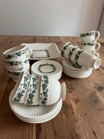 Wedgwood Stratford Koffie/Thee Servies beschikbaar voor biedingen