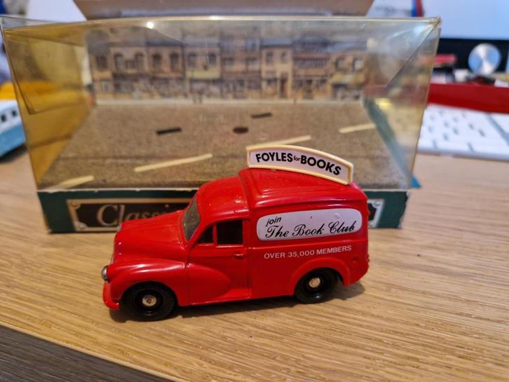 Morris Minor Van. The Book Club, Hobby en Vrije tijd, Modelauto's | 1:43, Zo goed als nieuw, Auto, Corgi, Ophalen of Verzenden