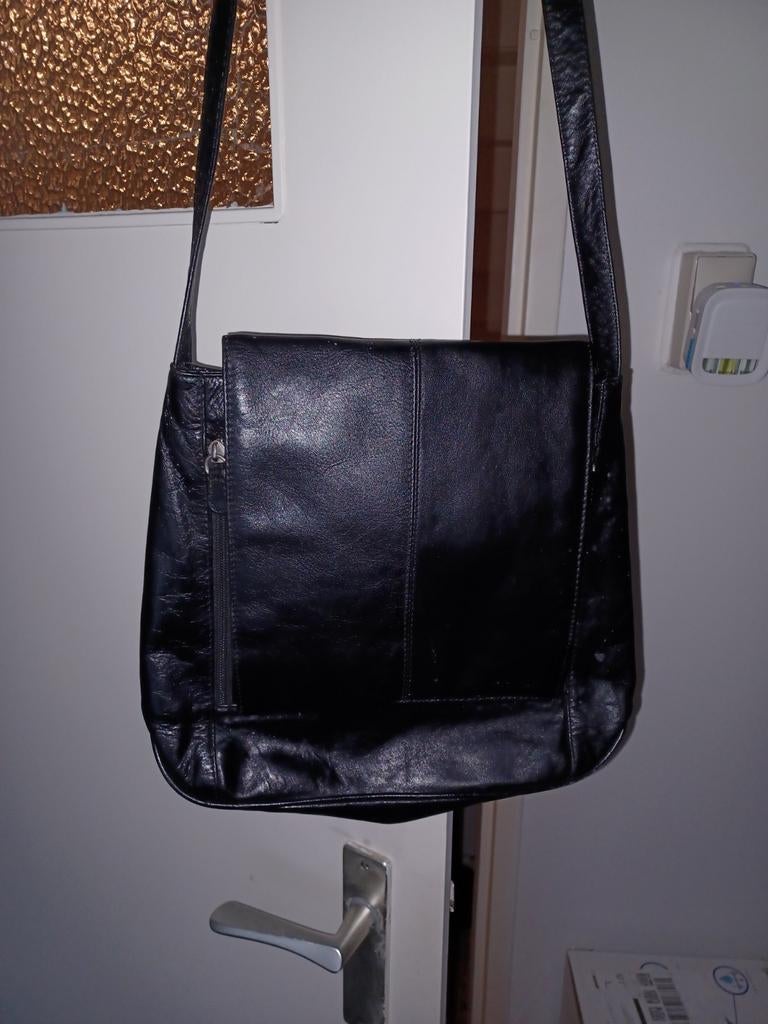 Prada Schoudertas - Zwart VINTAGE., Ophalen of Verzenden, Zo goed als nieuw, Zwart, Schoudertasje