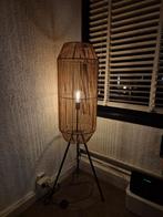 Lamp Kwantum, Ophalen, Zo goed als nieuw, 100 tot 150 cm