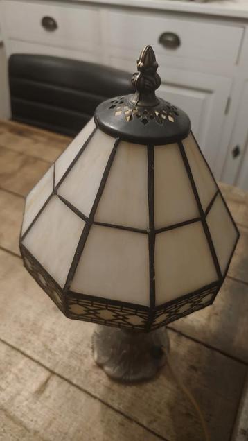 Tiffany Lamp - Keurige Staat beschikbaar voor biedingen