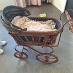 Antieke poppenwagen, Antiek en Kunst, Ophalen of Verzenden