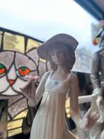 Porseleinen beeldje Nao by Lladró, Gentle Breeze, Ophalen