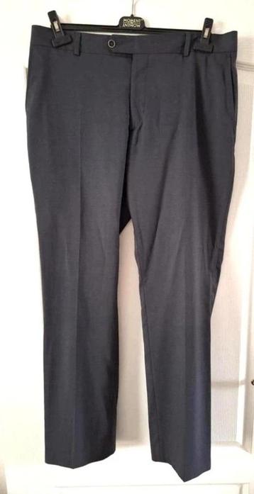 Van Gils heren pantalon maat 52 – 100% scheerwol beschikbaar voor biedingen