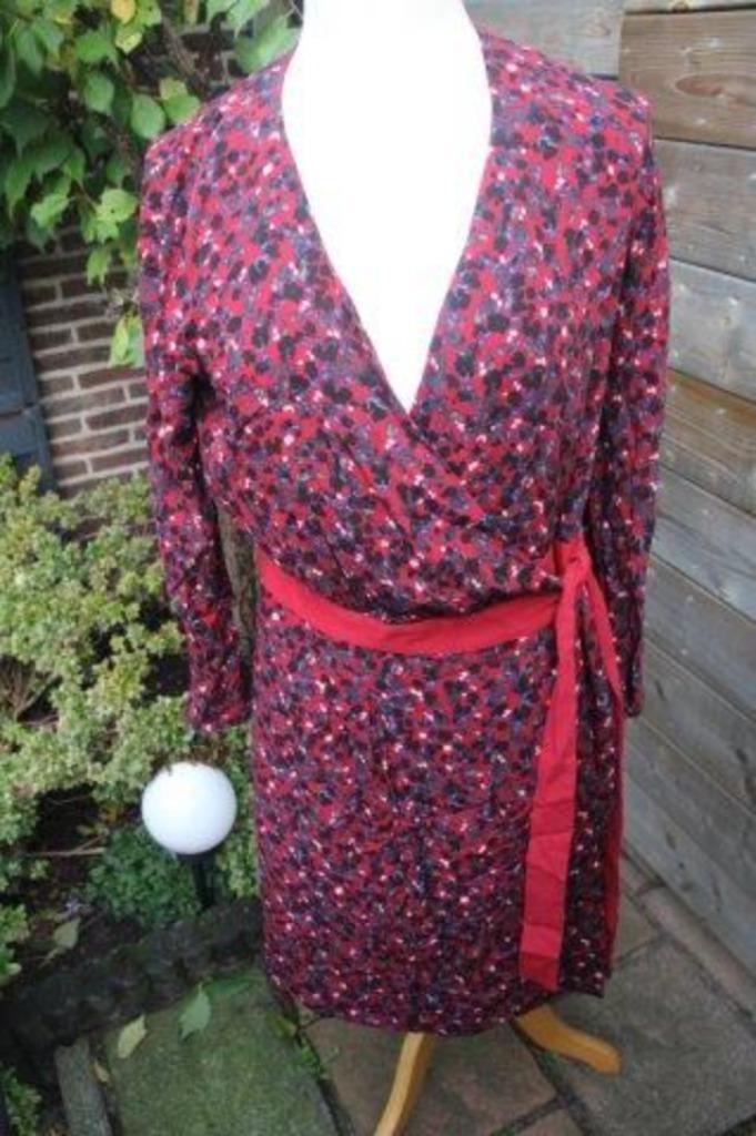 Wikkeljurk donkerrood/ zwart/ bl comptoir de cotonniers L OP, Kleding | Dames, Jurken, Zo goed als nieuw, Maat 42/44 (L), Blauw