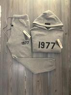 Essentials 1977 trainingspak size L oversized, Kleding | Dames, Verzenden, Nieuw, Maat 38/40 (M), Overige kleuren