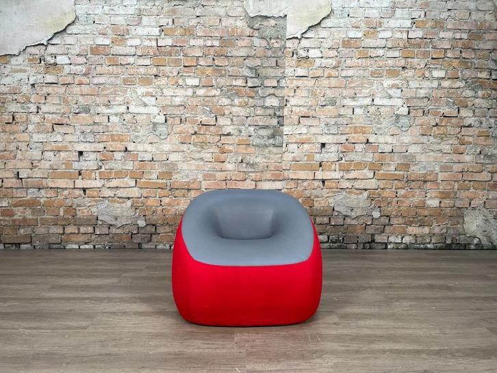 Artifort Swamp bij TheReSales, Huis en Inrichting, Fauteuils, Zo goed als nieuw, Leer, Metaal, Stof, 75 tot 100 cm, 75 tot 100 cm