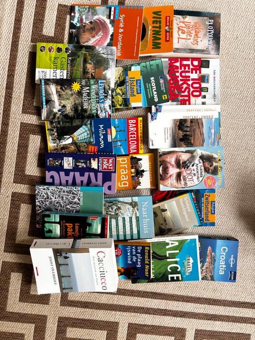 Reisgidsen en Reisverhalen - Diverse Bestemmingen, Boeken, Reisgidsen, Gelezen, Reisgids of -boek, Europa, Overige merken, Budget
