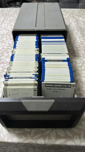 180 amiga games 3.5" Disketten Collectie beschikbaar voor biedingen