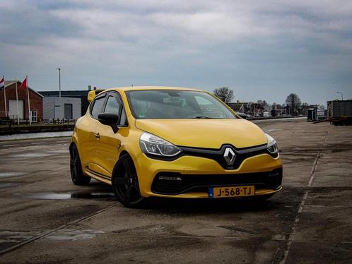 Renault Clio Rs Cup jaune/ kleppensysteem + winterbanden, Auto's, Renault, Particulier, Overige modellen, Benzine, Hatchback, Automaat