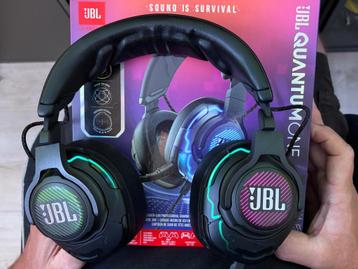 JBL Quantum One koptelefoon  beschikbaar voor biedingen