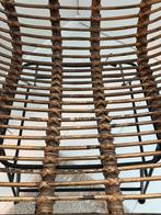 Nieuwe rieten stoel, Ophalen