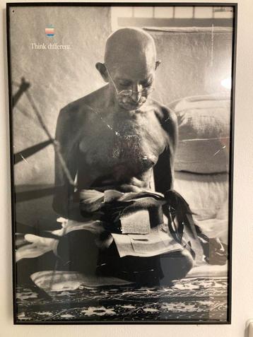 Origineel 1997 Apple Ghandi Think Different Vintage poster beschikbaar voor biedingen