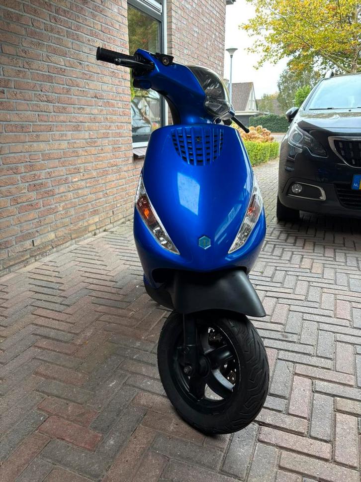 Zip 2000 70cc, Fietsen en Brommers, Scooters | Piaggio, Zo goed als nieuw, Zip, Maximaal 45 km/u, Tweetakt, Ophalen of Verzenden