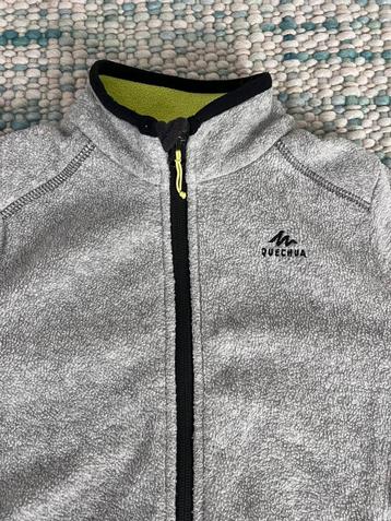 Quechua Wandelfleece 7-8 jaar beschikbaar voor biedingen