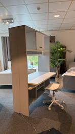 Bureau met schappen en opbergruimte, Ophalen, Zo goed als nieuw