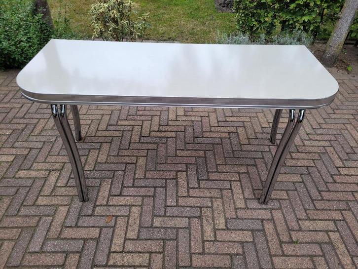 Bel Air muur diner tafel / side table retro fifties sixties, Huis en Inrichting, Tafels | Sidetables, Zo goed als nieuw, 50 tot 75 cm